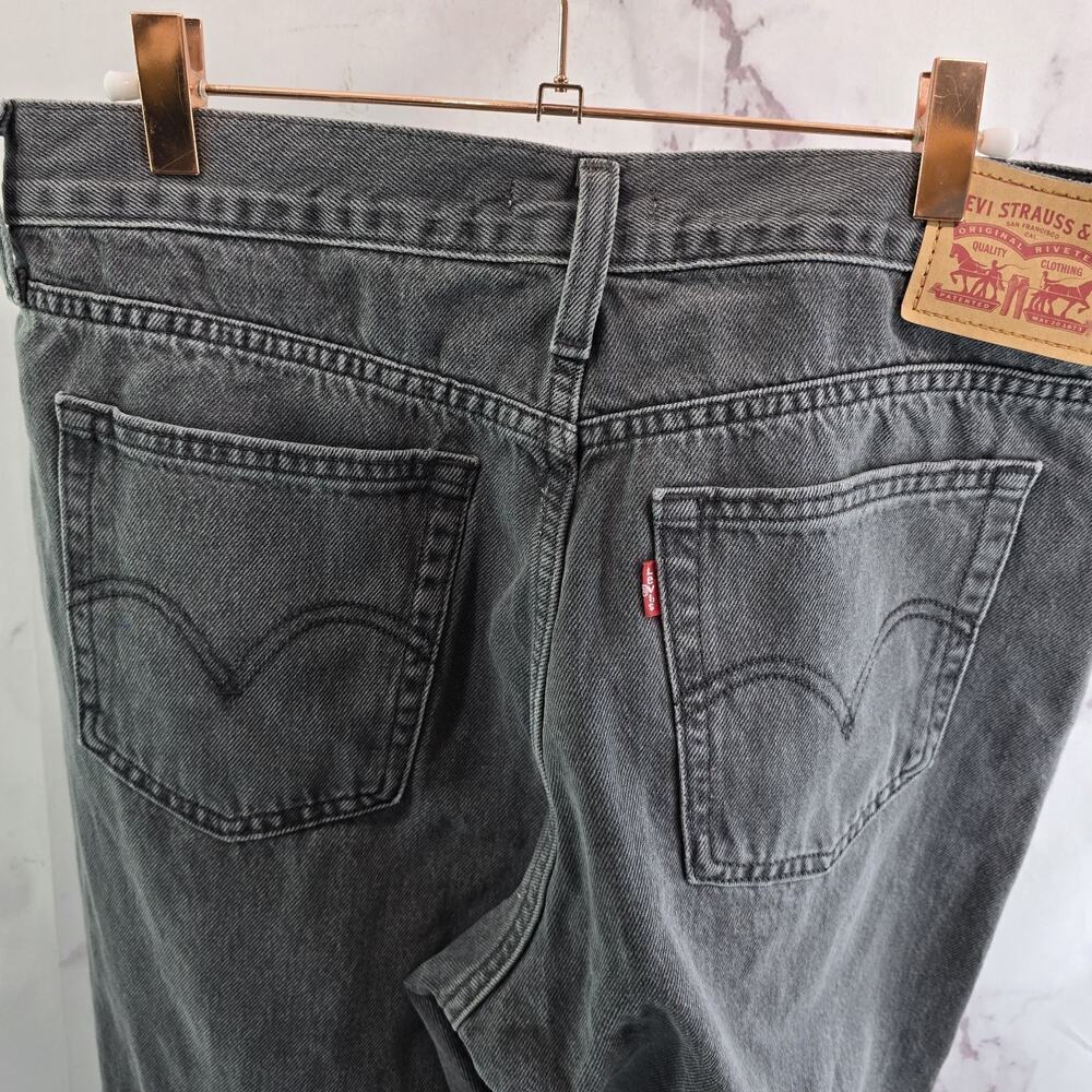 Levis Jeans Womens 31 Wedgie Straight Gray Black Denim Rigid Button Fly Frayed - Picture 6 of 13